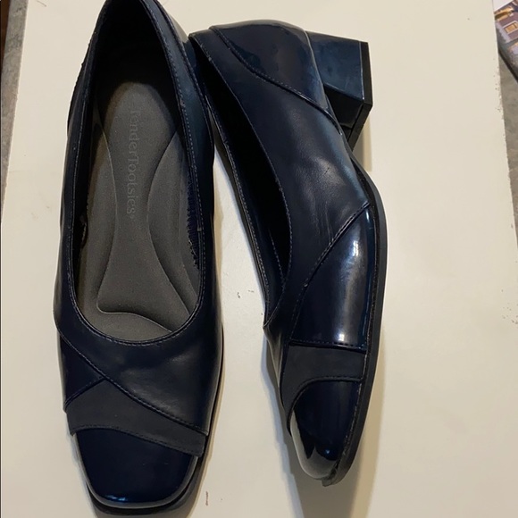 Navy Shoes - Picture 3 of 3